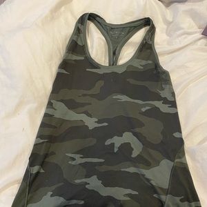Athlete tank